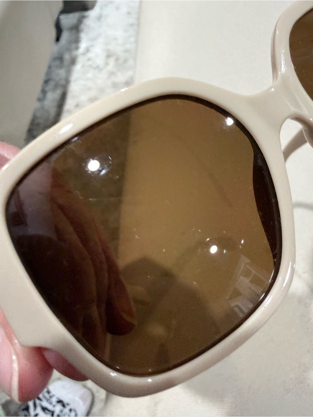 Peepers Cream Frame Women's Sunglasses with Brown Lenses - Picture 7 of 8